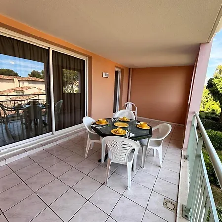 Les Calanques Du Parc Апартаменты