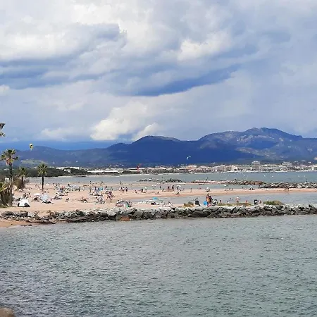 Les Calanques Du Parc Апартаменты Фрежюс