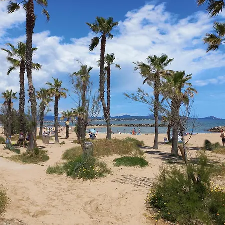 Les Calanques Du Parc Frejus